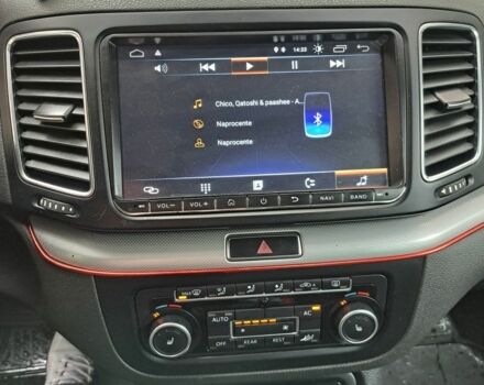 Чорний Фольксваген Шаран, об'ємом двигуна 2 л та пробігом 290 тис. км за 10500 $, фото 11 на Automoto.ua