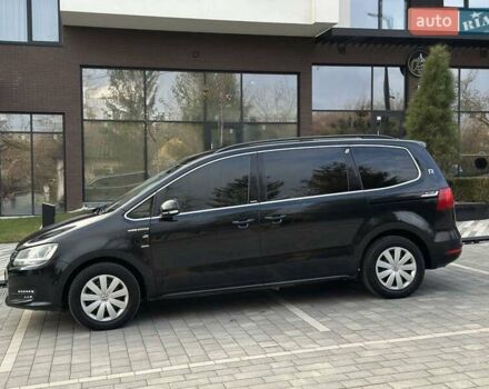 Черный Фольксваген Шаран, объемом двигателя 2 л и пробегом 319 тыс. км за 11500 $, фото 4 на Automoto.ua