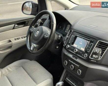 Черный Фольксваген Шаран, объемом двигателя 2 л и пробегом 319 тыс. км за 11500 $, фото 10 на Automoto.ua