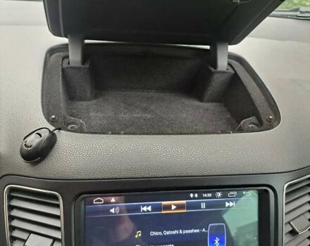 Чорний Фольксваген Шаран, об'ємом двигуна 2 л та пробігом 290 тис. км за 10500 $, фото 13 на Automoto.ua