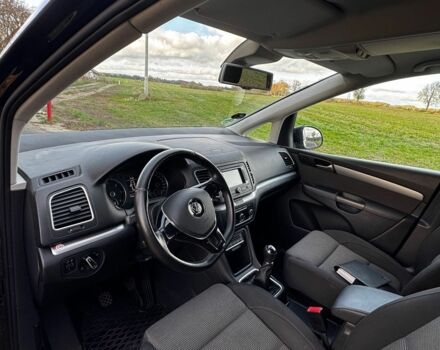 Чорний Фольксваген Шаран, об'ємом двигуна 2 л та пробігом 178 тис. км за 7800 $, фото 19 на Automoto.ua