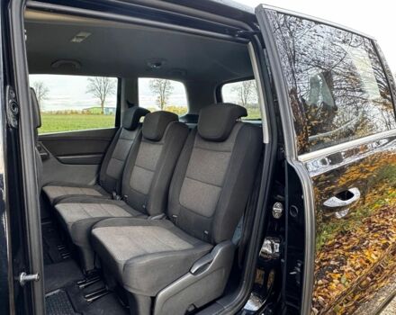 Чорний Фольксваген Шаран, об'ємом двигуна 2 л та пробігом 178 тис. км за 7800 $, фото 21 на Automoto.ua