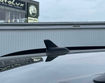 Черный Фольксваген Шаран, объемом двигателя 2 л и пробегом 235 тыс. км за 13950 $, фото 16 на Automoto.ua