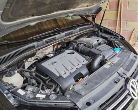 Черный Фольксваген Шаран, объемом двигателя 1.97 л и пробегом 288 тыс. км за 13800 $, фото 14 на Automoto.ua