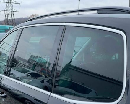 Черный Фольксваген Шаран, объемом двигателя 2 л и пробегом 235 тыс. км за 13950 $, фото 11 на Automoto.ua