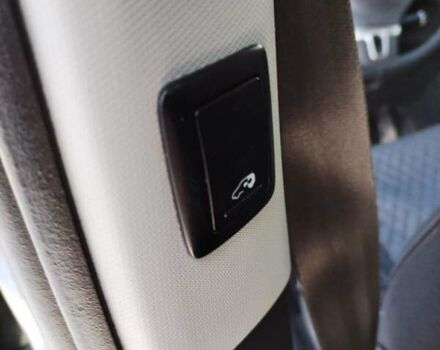 Черный Фольксваген Шаран, объемом двигателя 1.97 л и пробегом 288 тыс. км за 13800 $, фото 18 на Automoto.ua