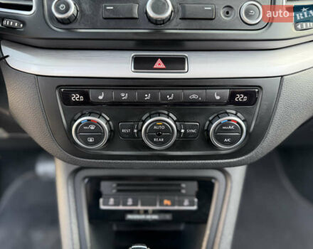 Чорний Фольксваген Шаран, об'ємом двигуна 2 л та пробігом 250 тис. км за 15900 $, фото 45 на Automoto.ua