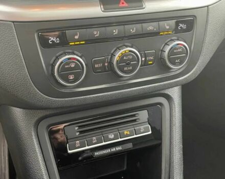 Фольксваген Шаран 2014 в Днепре (Днепропетровске) на Automoto.ua Черный Фольксваген Шаран, объемом двигателя 2 л и пробегом 81 тыс. км за 7800 $, фото 9 на Automoto.ua