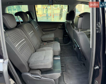 Чорний Фольксваген Шаран, об'ємом двигуна 2 л та пробігом 250 тис. км за 15900 $, фото 71 на Automoto.ua