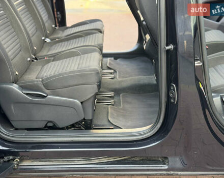 Чорний Фольксваген Шаран, об'ємом двигуна 2 л та пробігом 250 тис. км за 15900 $, фото 24 на Automoto.ua