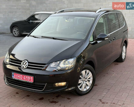 Чорний Фольксваген Шаран, об'ємом двигуна 2 л та пробігом 250 тис. км за 15900 $, фото 60 на Automoto.ua