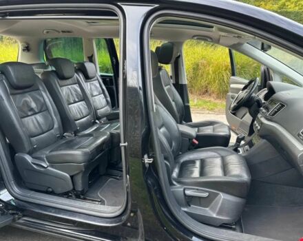 Чорний Фольксваген Шаран, об'ємом двигуна 2 л та пробігом 89 тис. км за 7300 $, фото 8 на Automoto.ua