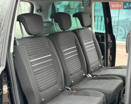 Чорний Фольксваген Шаран, об'ємом двигуна 2 л та пробігом 250 тис. км за 15900 $, фото 27 на Automoto.ua