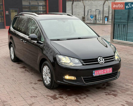 Чорний Фольксваген Шаран, об'ємом двигуна 2 л та пробігом 250 тис. км за 15900 $, фото 80 на Automoto.ua