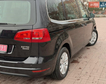 Чорний Фольксваген Шаран, об'ємом двигуна 2 л та пробігом 250 тис. км за 15900 $, фото 69 на Automoto.ua