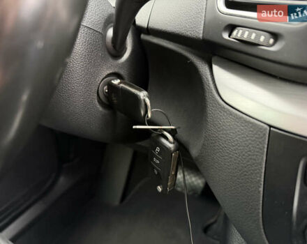 Чорний Фольксваген Шаран, об'ємом двигуна 2 л та пробігом 250 тис. км за 15900 $, фото 93 на Automoto.ua