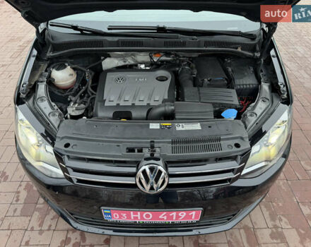 Чорний Фольксваген Шаран, об'ємом двигуна 2 л та пробігом 250 тис. км за 15900 $, фото 57 на Automoto.ua