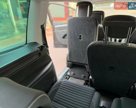 Чорний Фольксваген Шаран, об'ємом двигуна 2 л та пробігом 250 тис. км за 15900 $, фото 46 на Automoto.ua