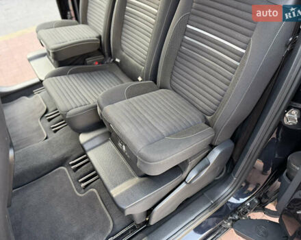 Чорний Фольксваген Шаран, об'ємом двигуна 2 л та пробігом 250 тис. км за 15900 $, фото 29 на Automoto.ua