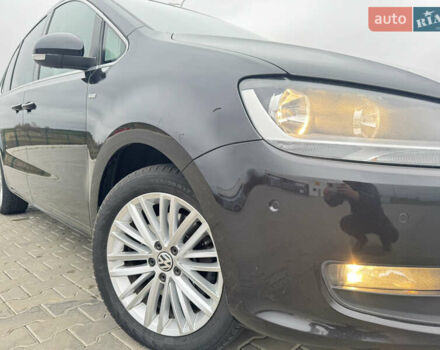 Черный Фольксваген Шаран, объемом двигателя 1.97 л и пробегом 290 тыс. км за 17604 $, фото 12 на Automoto.ua