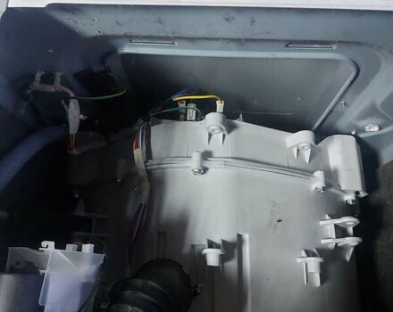 Черный Фольксваген Шаран, объемом двигателя 1.97 л и пробегом 315 тыс. км за 16000 $, фото 6 на Automoto.ua