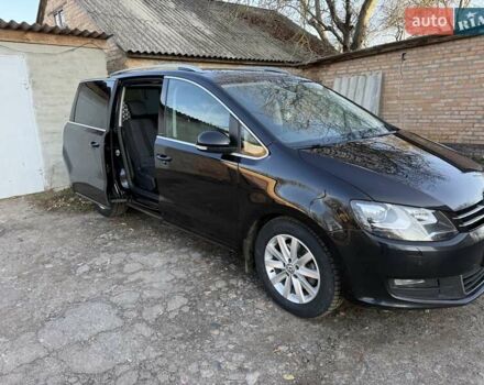 Черный Фольксваген Шаран, объемом двигателя 1.97 л и пробегом 432 тыс. км за 18300 $, фото 4 на Automoto.ua