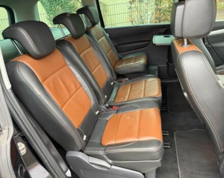 Черный Фольксваген Шаран, объемом двигателя 2 л и пробегом 87 тыс. км за 8000 $, фото 9 на Automoto.ua