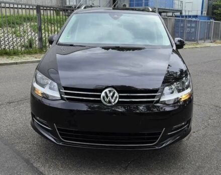 Черный Фольксваген Шаран, объемом двигателя 1.6 л и пробегом 48 тыс. км за 7500 $, фото 1 на Automoto.ua