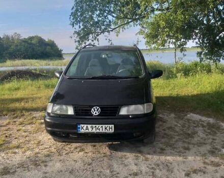 Чорний Фольксваген Шаран, об'ємом двигуна 2.8 л та пробігом 380 тис. км за 2400 $, фото 1 на Automoto.ua