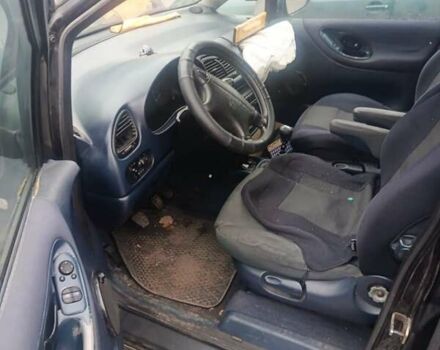 Черный Фольксваген Шаран, объемом двигателя 1.9 л и пробегом 300 тыс. км за 1300 $, фото 1 на Automoto.ua