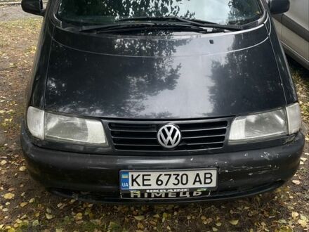 Фольксваген Шаран 2000 у Харкові на Automoto.ua Чорний Фольксваген Шаран, об'ємом двигуна 2.8 л та пробігом 340 тис. км за 1700 $, фото 1 на Automoto.ua