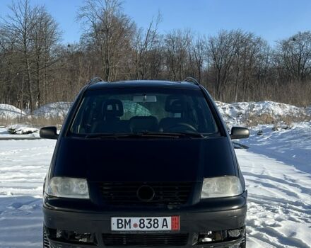 Черный Фольксваген Шаран, объемом двигателя 1.9 л и пробегом 250 тыс. км за 1970 $, фото 1 на Automoto.ua