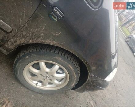 Черный Фольксваген Шаран, объемом двигателя 1.9 л и пробегом 350 тыс. км за 5000 $, фото 1 на Automoto.ua