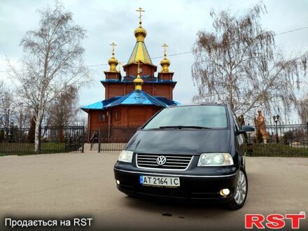 Фольксваген Шаран 2007 в Изюме на Automoto.ua Черный Фольксваген Шаран, объемом двигателя 1.9 л и пробегом 275 тыс. км за 8600 $, фото 1 на Automoto.ua