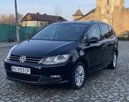 Чорний Фольксваген Шаран, об'ємом двигуна 2 л та пробігом 330 тис. км за 12999 $, фото 1 на Automoto.ua