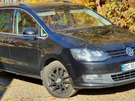 Фольксваген Шаран 2012 у Стрые на Automoto.ua Чорний Фольксваген Шаран, об'ємом двигуна 2 л та пробігом 260 тис. км за 15000 $, фото 1 на Automoto.ua