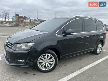 Черный Фольксваген Шаран, объемом двигателя 1.97 л и пробегом 260 тыс. км за 13800 $, фото 1 на Automoto.ua