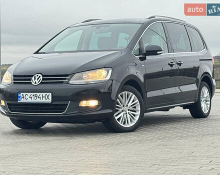Черный Фольксваген Шаран, объемом двигателя 1.97 л и пробегом 290 тыс. км за 17604 $, фото 1 на Automoto.ua
