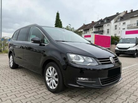 Фольксваген Шаран 2016 в Ровно на Automoto.ua Черный Фольксваген Шаран, объемом двигателя 2 л и пробегом 75 тыс. км за 7600 $, фото 1 на Automoto.ua