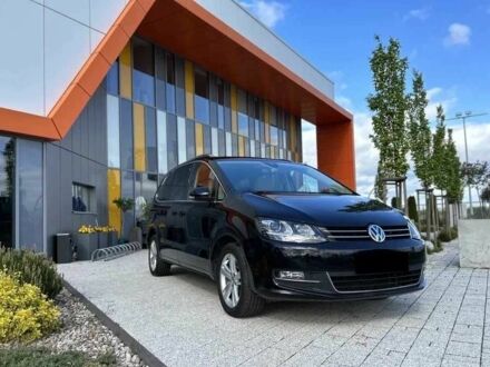 Фольксваген Шаран 2019 у Кропивницькому (Кіровограді) на Automoto.ua Чорний Фольксваген Шаран, об'ємом двигуна 2 л та пробігом 45 тис. км за 11900 $, фото 1 на Automoto.ua