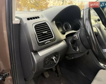 Коричневий Фольксваген Шаран, об'ємом двигуна 1.39 л та пробігом 250 тис. км за 10600 $, фото 15 на Automoto.ua