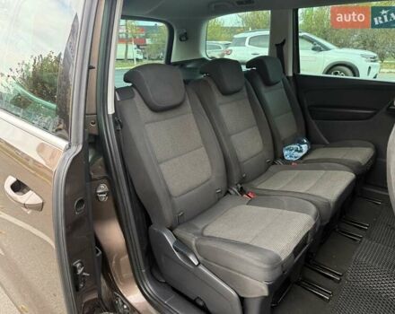 Коричневий Фольксваген Шаран, об'ємом двигуна 1.39 л та пробігом 250 тис. км за 10600 $, фото 12 на Automoto.ua