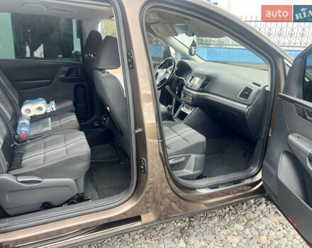 Коричневый Фольксваген Шаран, объемом двигателя 1.97 л и пробегом 322 тыс. км за 12400 $, фото 7 на Automoto.ua