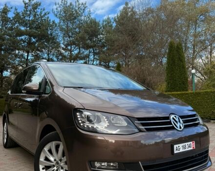 Коричневый Фольксваген Шаран, объемом двигателя 2 л и пробегом 199 тыс. км за 15300 $, фото 1 на Automoto.ua