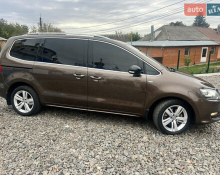 Коричневый Фольксваген Шаран, объемом двигателя 1.97 л и пробегом 322 тыс. км за 12400 $, фото 2 на Automoto.ua