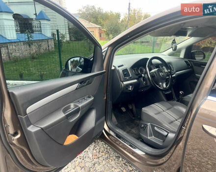 Коричневый Фольксваген Шаран, объемом двигателя 1.97 л и пробегом 322 тыс. км за 12400 $, фото 10 на Automoto.ua