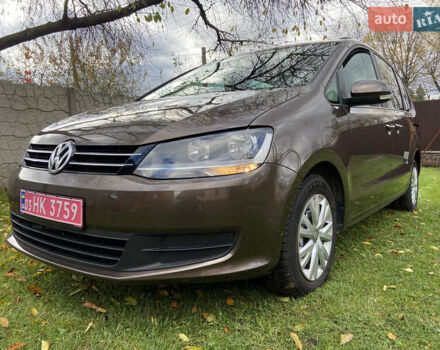 Коричневый Фольксваген Шаран, объемом двигателя 1.39 л и пробегом 198 тыс. км за 10800 $, фото 1 на Automoto.ua