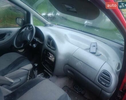 Червоний Фольксваген Шаран, об'ємом двигуна 1.9 л та пробігом 200 тис. км за 1500 $, фото 2 на Automoto.ua