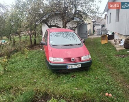Червоний Фольксваген Шаран, об'ємом двигуна 1.9 л та пробігом 200 тис. км за 1500 $, фото 6 на Automoto.ua