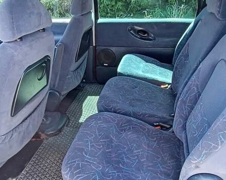 Красный Фольксваген Шаран, объемом двигателя 1.78 л и пробегом 316 тыс. км за 2450 $, фото 10 на Automoto.ua